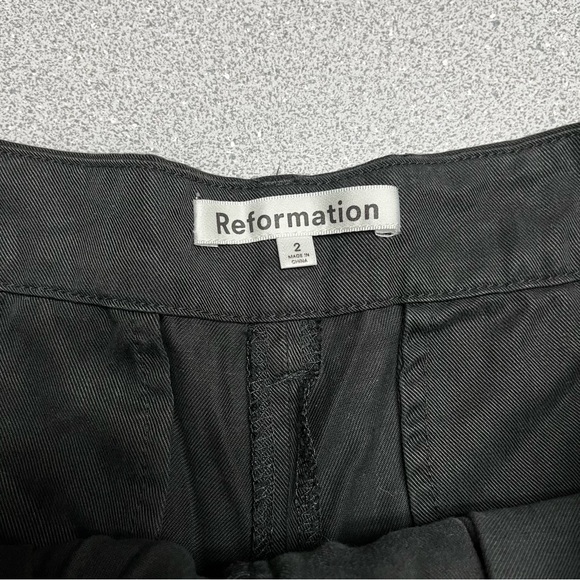 Reformation Mason Shorts - Picture 3 of 5